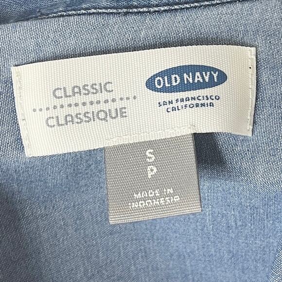 Old Navy Women's Classic Chambray Button Up Shirt S Blue Long Sleeve 100% Cotton - Picture 6 of 8